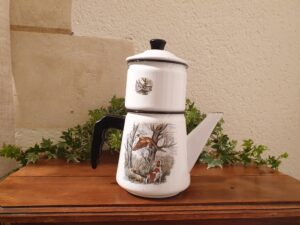 Cafetière filtre émaillée