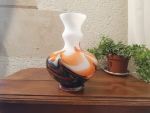 Vase opaline florentine
