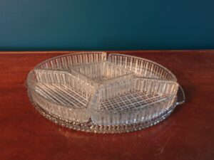 Plat mendiant sur plateau