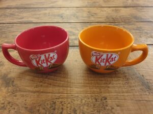 Tasses vintage kit kat JJG