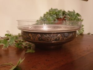 Coupe à fruits en laiton et verre