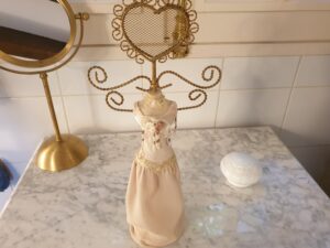 Buste porte-bijoux ancien