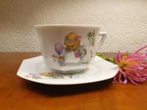 Petit déjeuner enfant en porcelaine